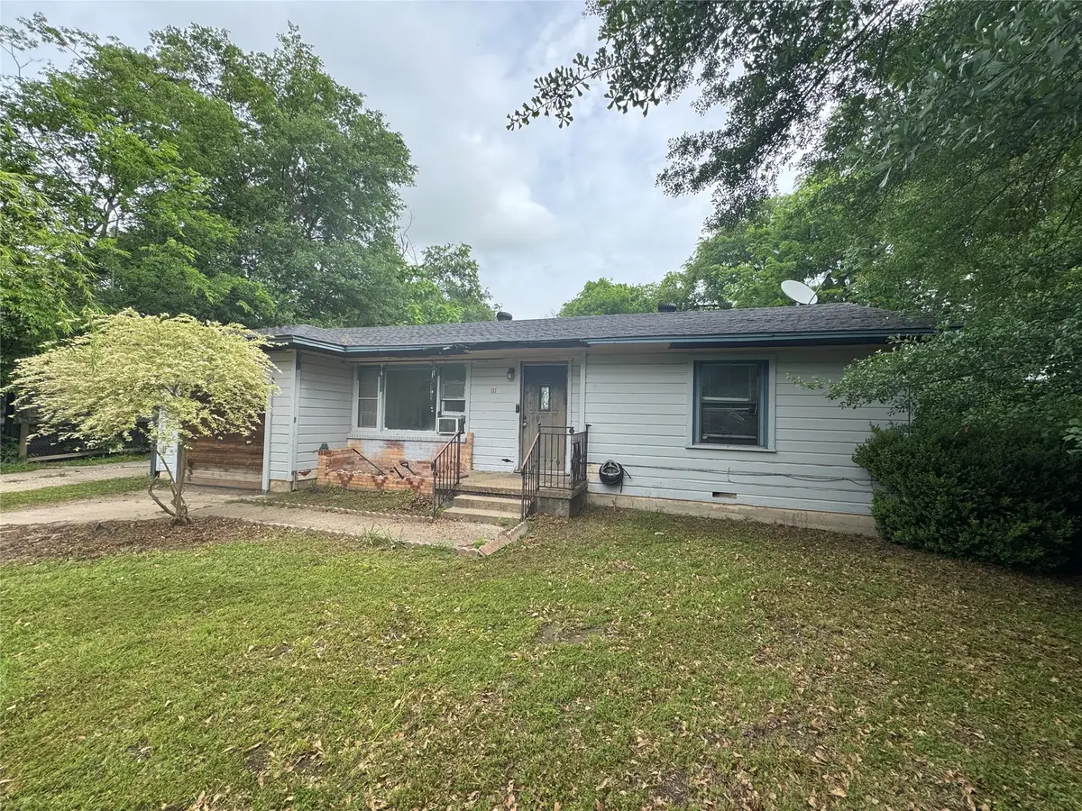 111 Gordon Drive, Terrell, TX 75160 - #1