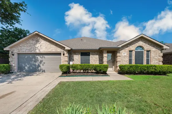 8117 Jolie Drive, Fort Worth, TX 76137