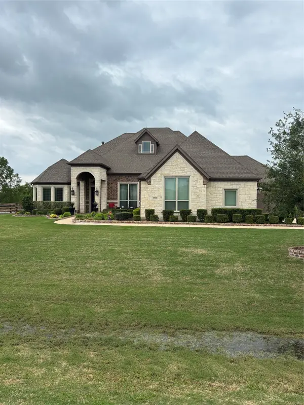 1449 Flanagan Farm Drive, Northlake, TX 76226