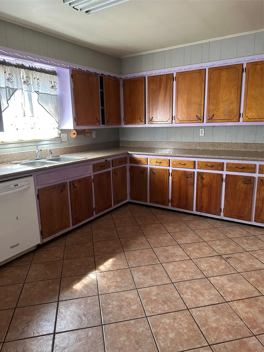 1509 Robin Drive, Sherman, TX 75092 - #2