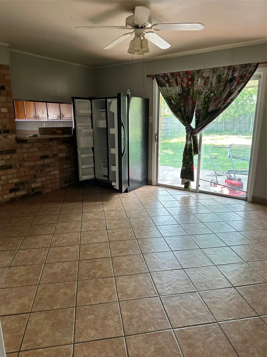 1509 Robin Drive, Sherman, TX 75092 - #3