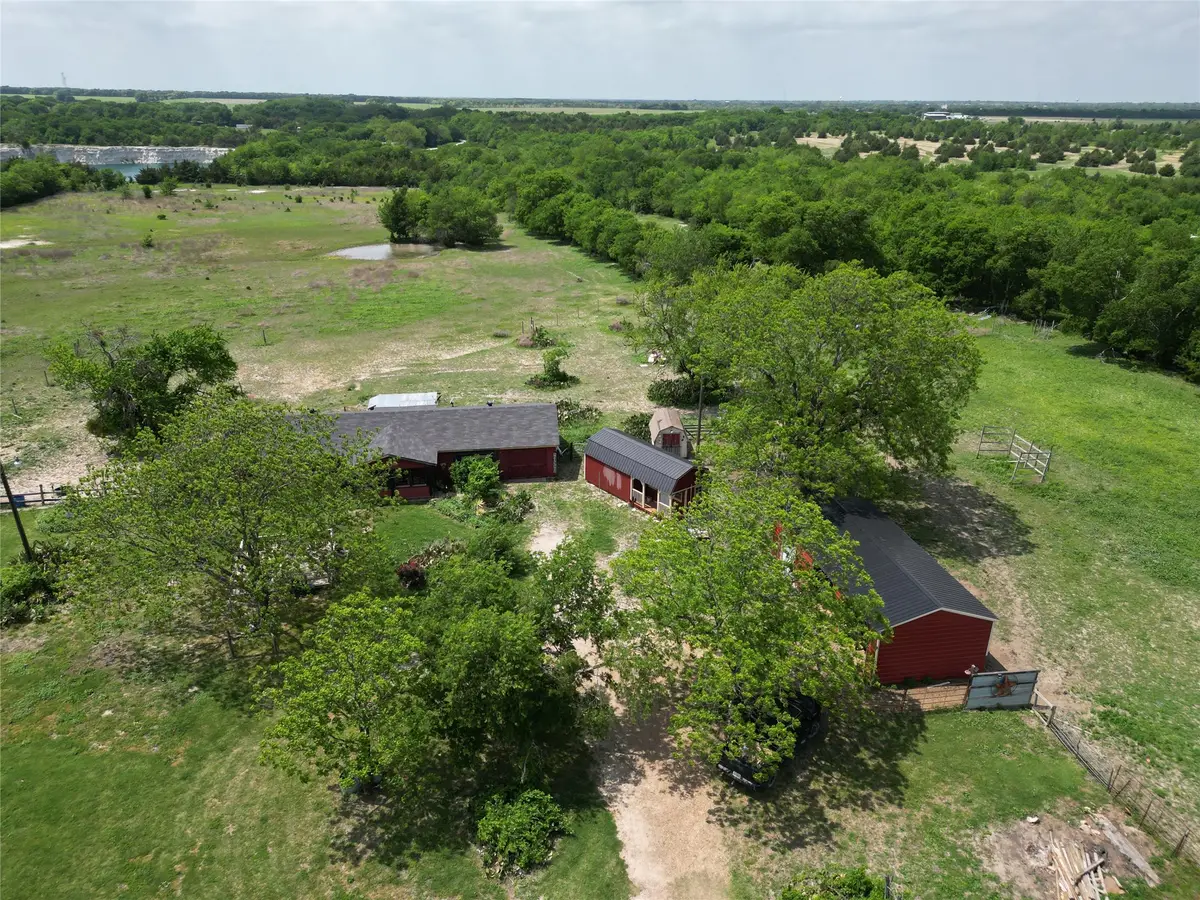 864 County Road 4425, Whitewright, TX 75491 - #1