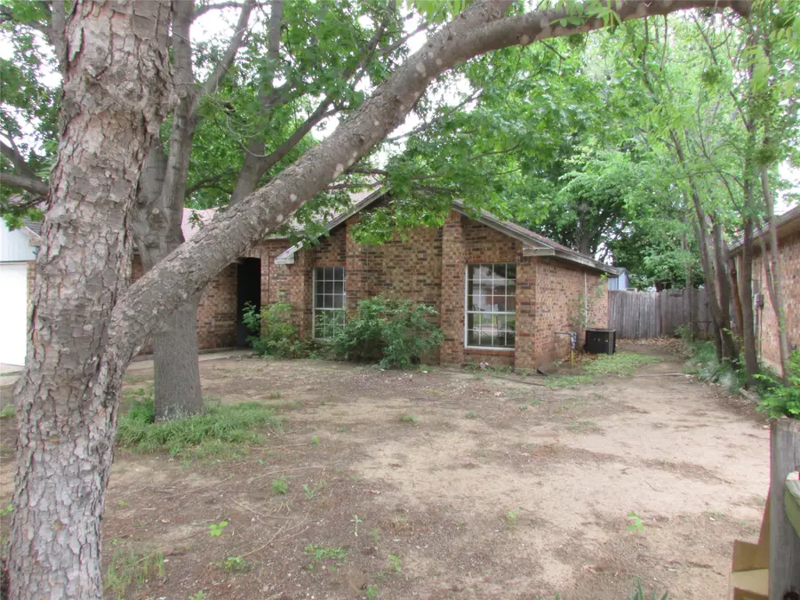 8337 Cloverglen Lane, Fort Worth, TX 76123 - #3