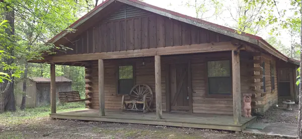 3072 Dorough Road, Karnack, TX 75661