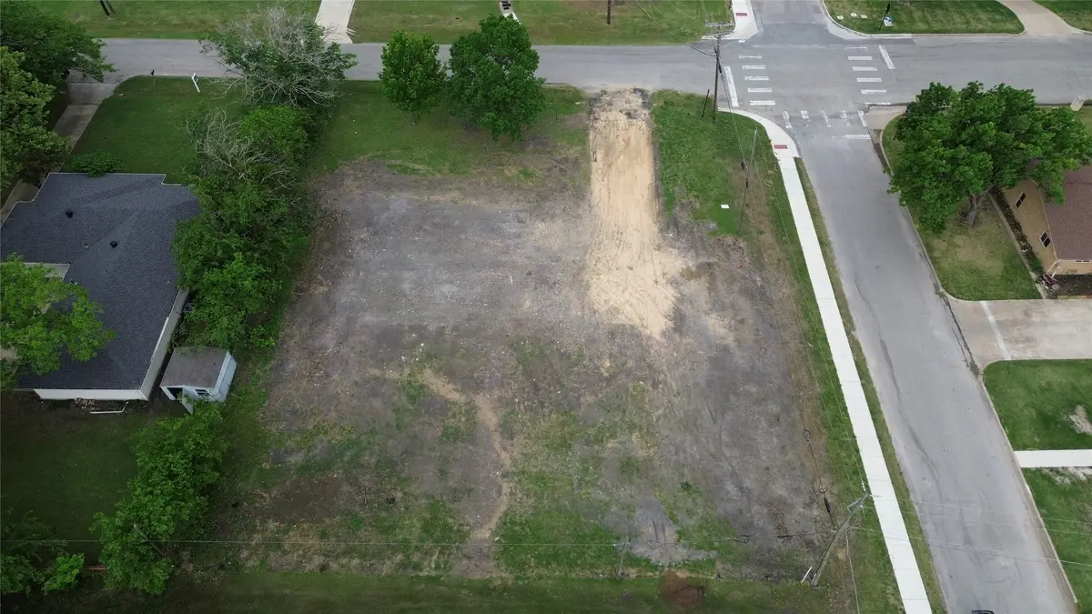 611 W Ash Street, Celina, TX 75009 - #1