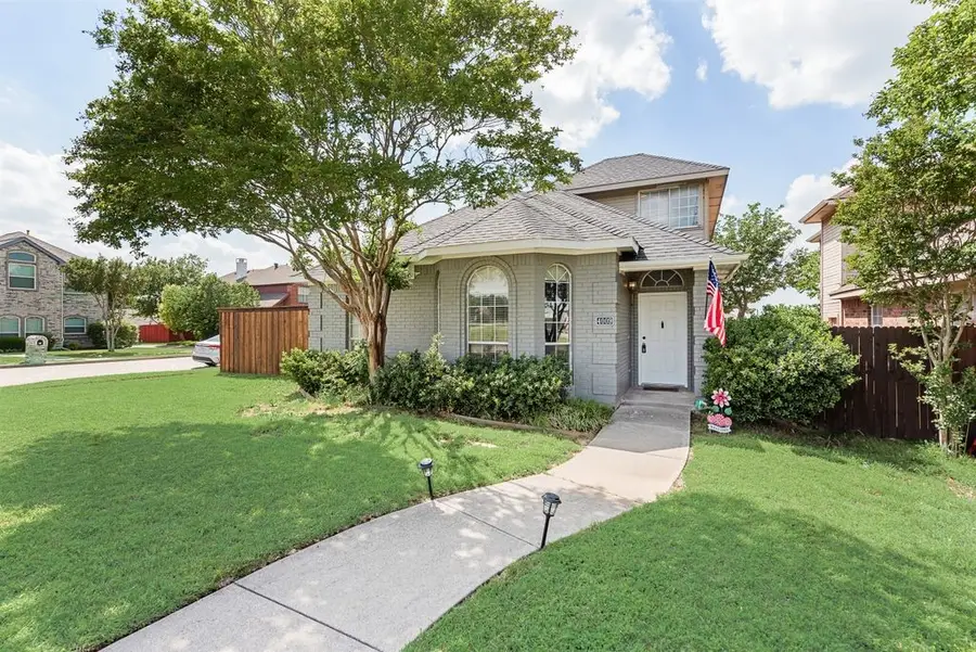 4009 Eisenhower Street, Carrollton, TX 75007 - #3