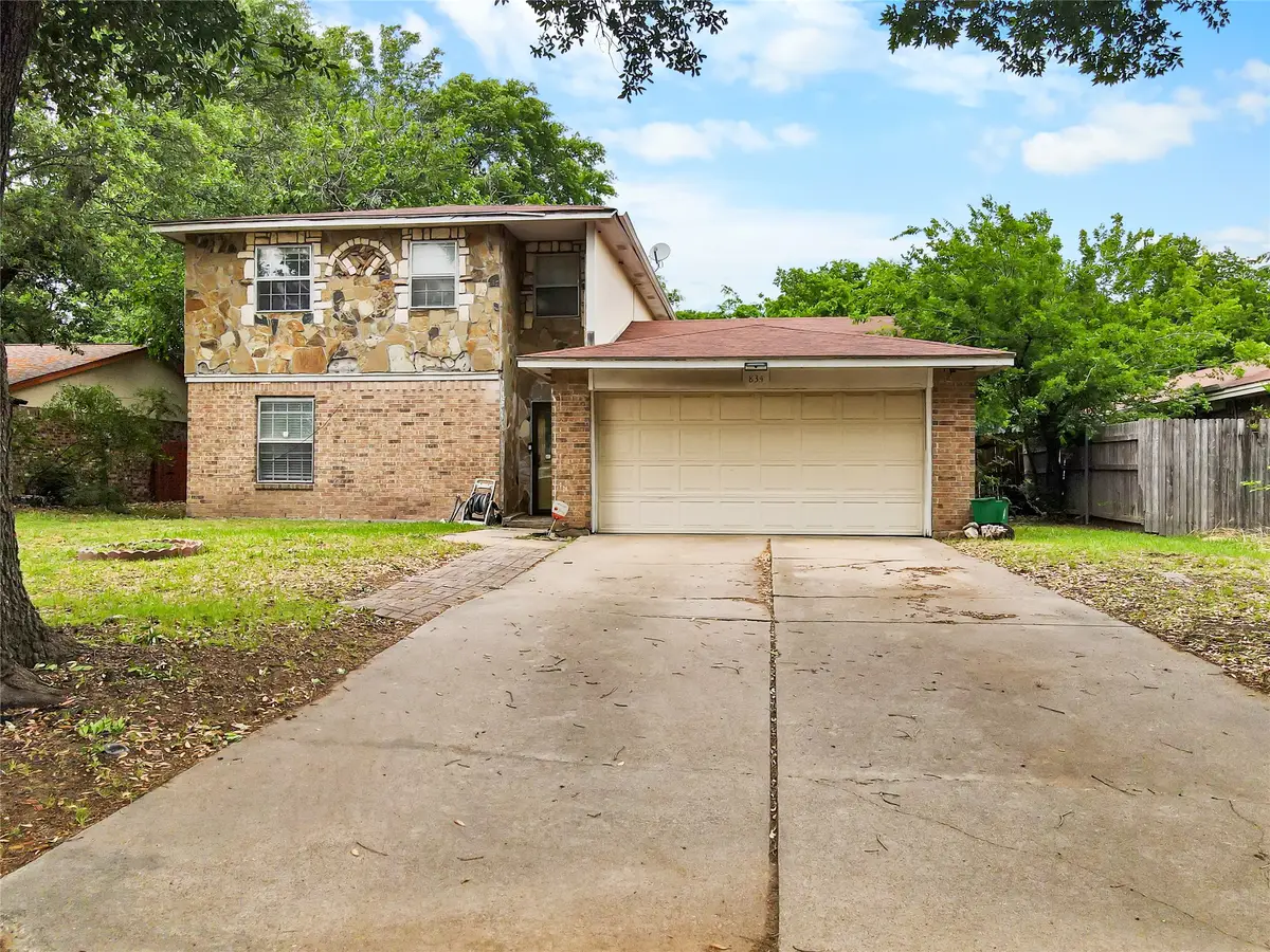 834 Brian Drive, Grand Prairie, TX 75052 - #1