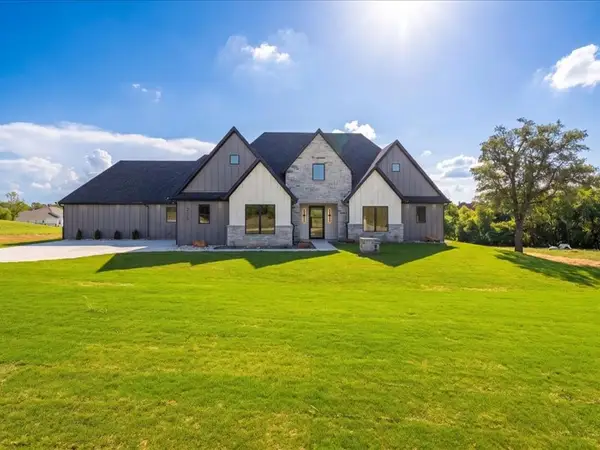 275 Latigo Way, Weatherford, TX 76088