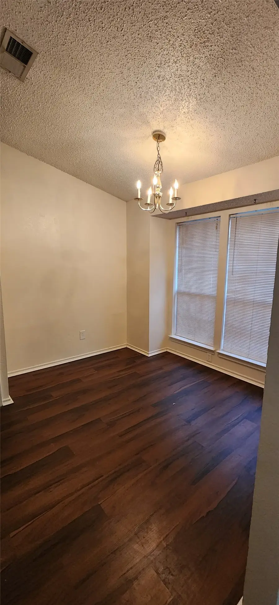 200 Seagull Court, Irving, TX 75060 - #2