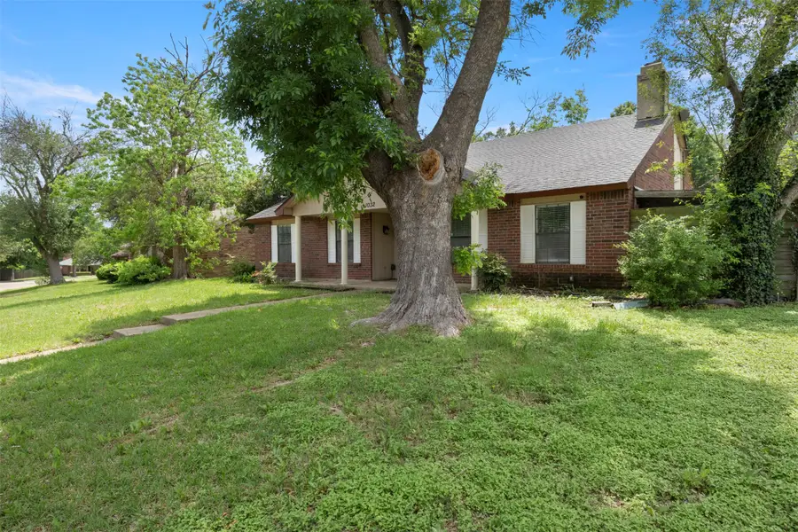 1032 Twin Falls Drive, Desoto, TX 75115 - #3
