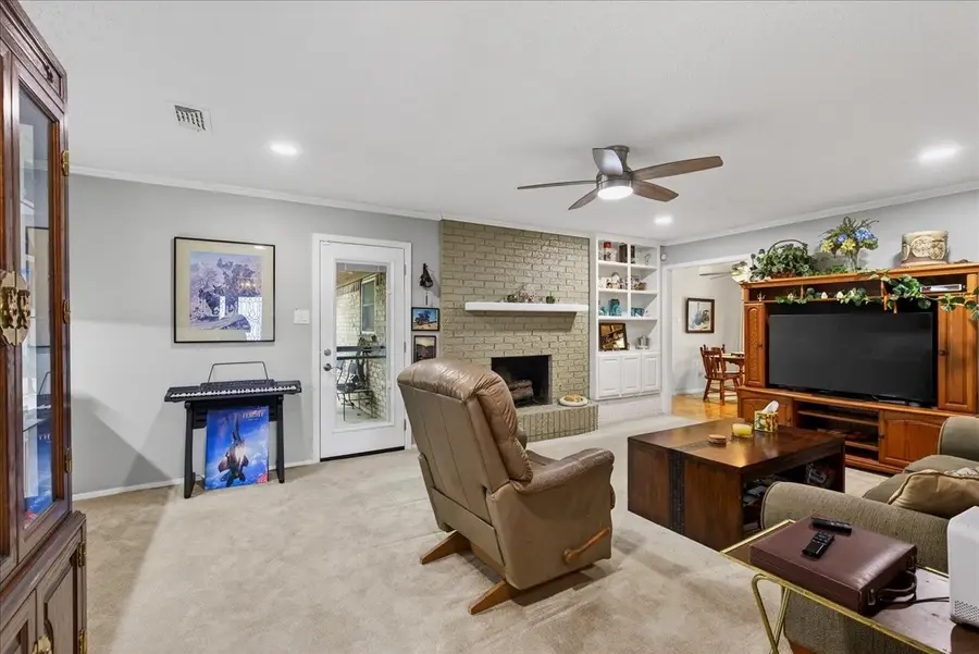 1808 E Cedar Elm Drive, Arlington, TX 76012 - #3