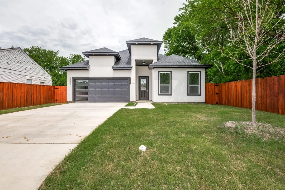 205 Fairview Street, Waxahachie, TX 75165 - #1