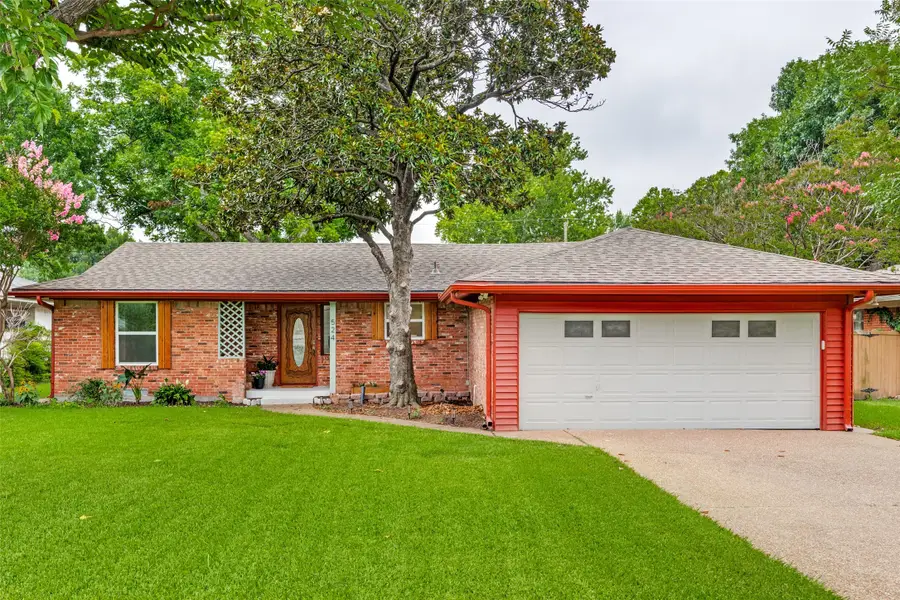 524 Carol Court, Richardson, TX 75081 - #2