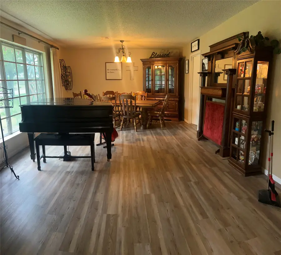 5501 Lake Charles Drive, Waco, TX 76710 - #3