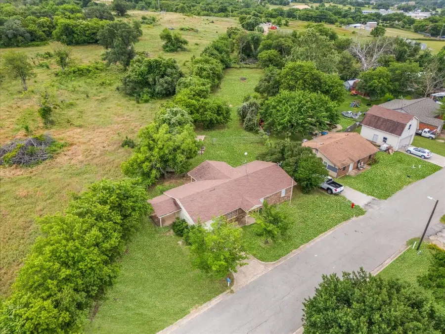 110 Lora Lane, Weatherford, TX 76088 - #3