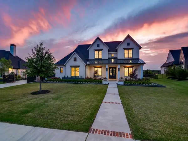 138 Stafford Drive, Heath, TX 75032