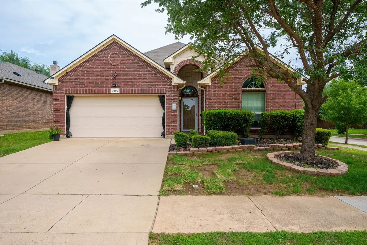 3300 Stonecrop Trail, Denton, TX 76226 - #1