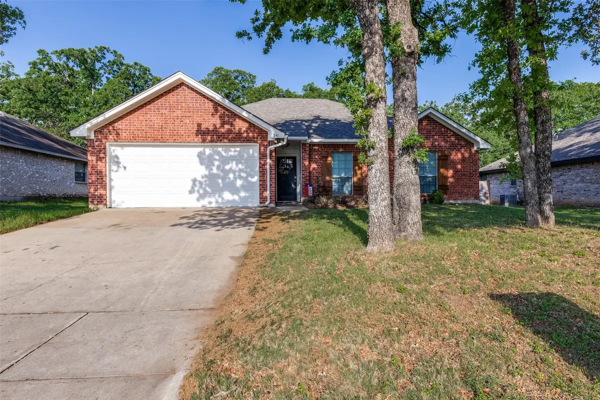 741 Oak Park Drive, Azle, TX 76020 - #1