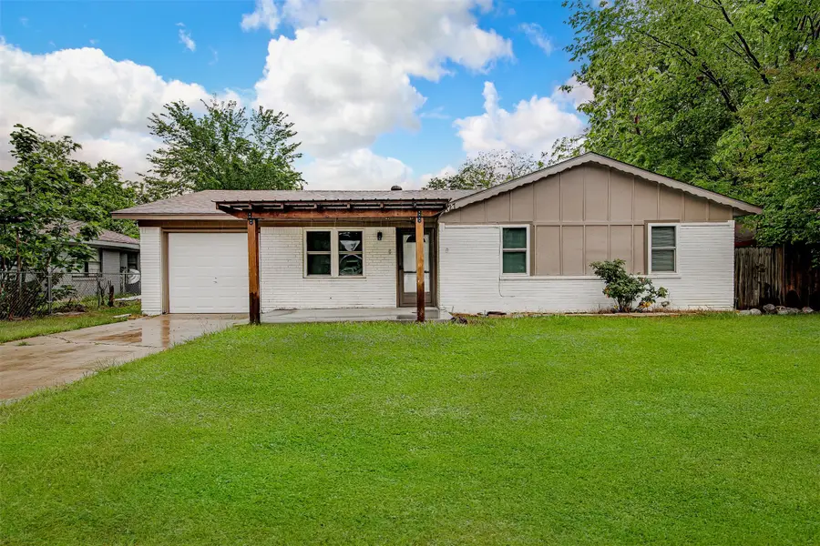 2127 E Mitchell Street, Arlington, TX 76010 - #3