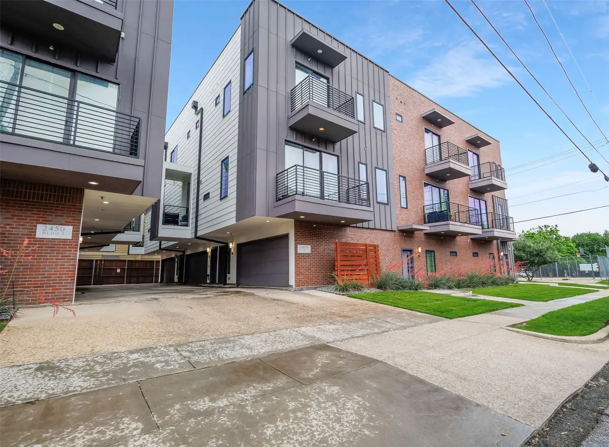 2450 N Garrett Avenue #14, Dallas, TX 75206 - #1