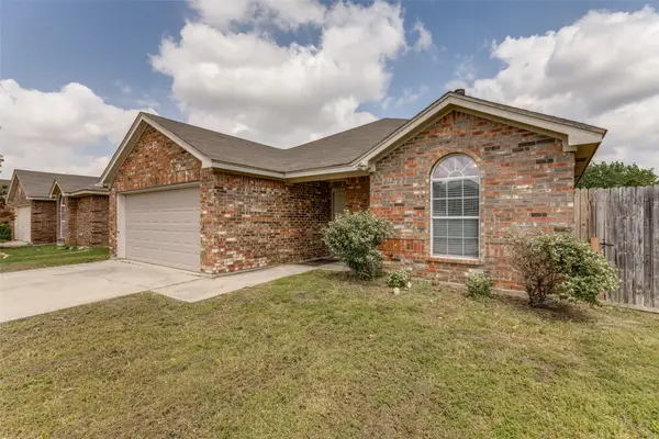 5217 Sioux Creek Lane, Fort Worth, TX 76244