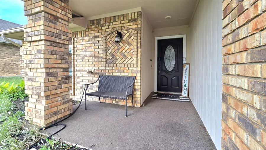 6301 Lotus Drive, Arlington, TX 76001 - #2