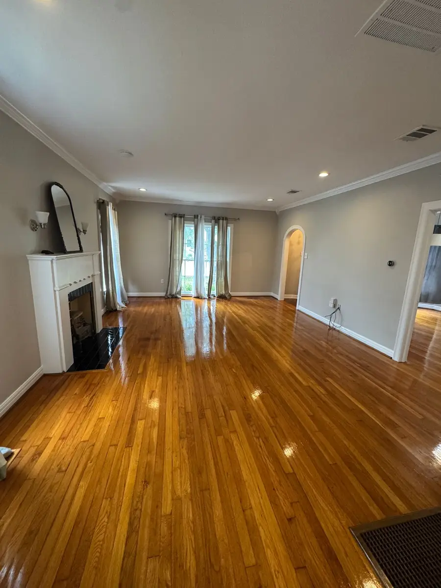 2220 5th Avenue, Fort Worth, TX 76110 - #2