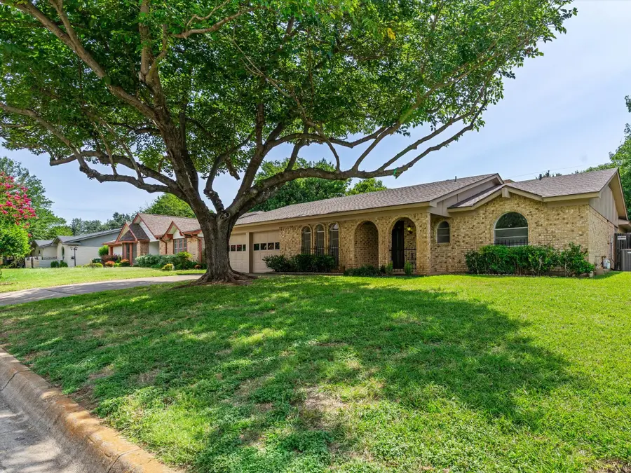 3732 Holland Drive, North Richland Hills, TX 76180 - #2