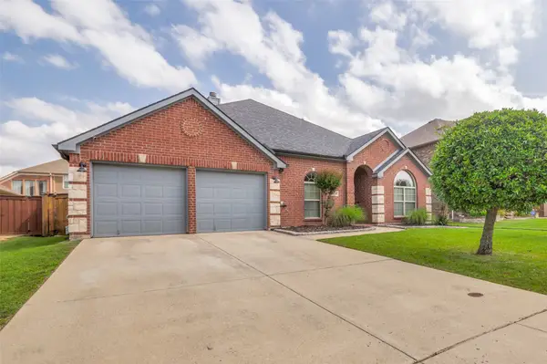 2731 Vela, Grand Prairie, TX 75054