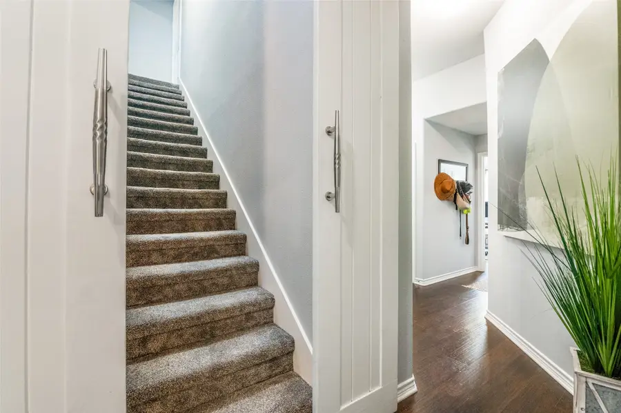 2731 Vela, Grand Prairie, TX 75054 - #3