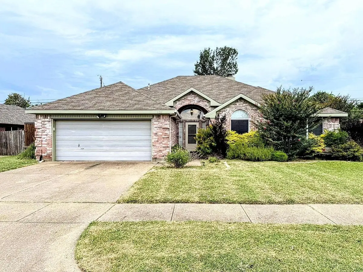 908 Busby Drive, Cedar Hill, TX 75104 - #1