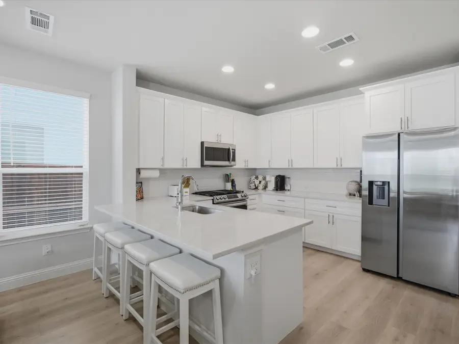 3449 Vista Highlands Lane, Fort Worth, TX 76135 - #2