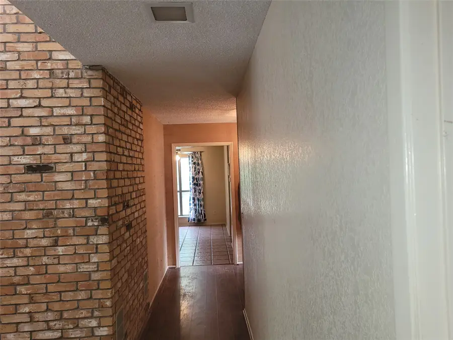 930 N Lydia Street, Stephenville, TX 76401 - #3