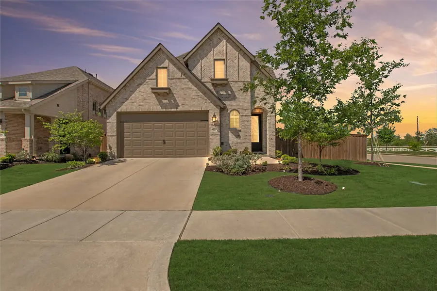 2021 Jumper Fields Drive, Aubrey, TX 76227 - #2