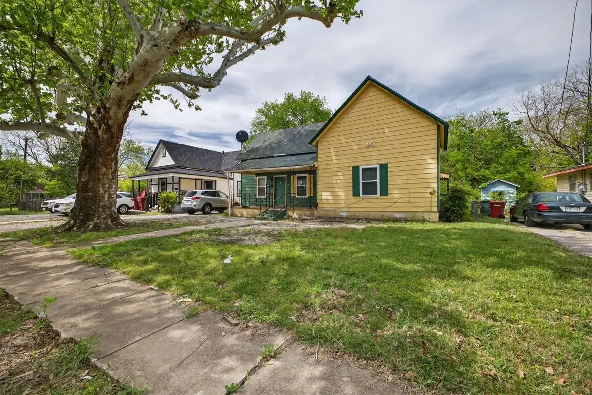 724 S Elm Street, Sherman, TX 75090 - #1