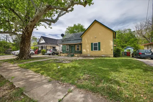 724 S Elm Street, Sherman, TX 75090