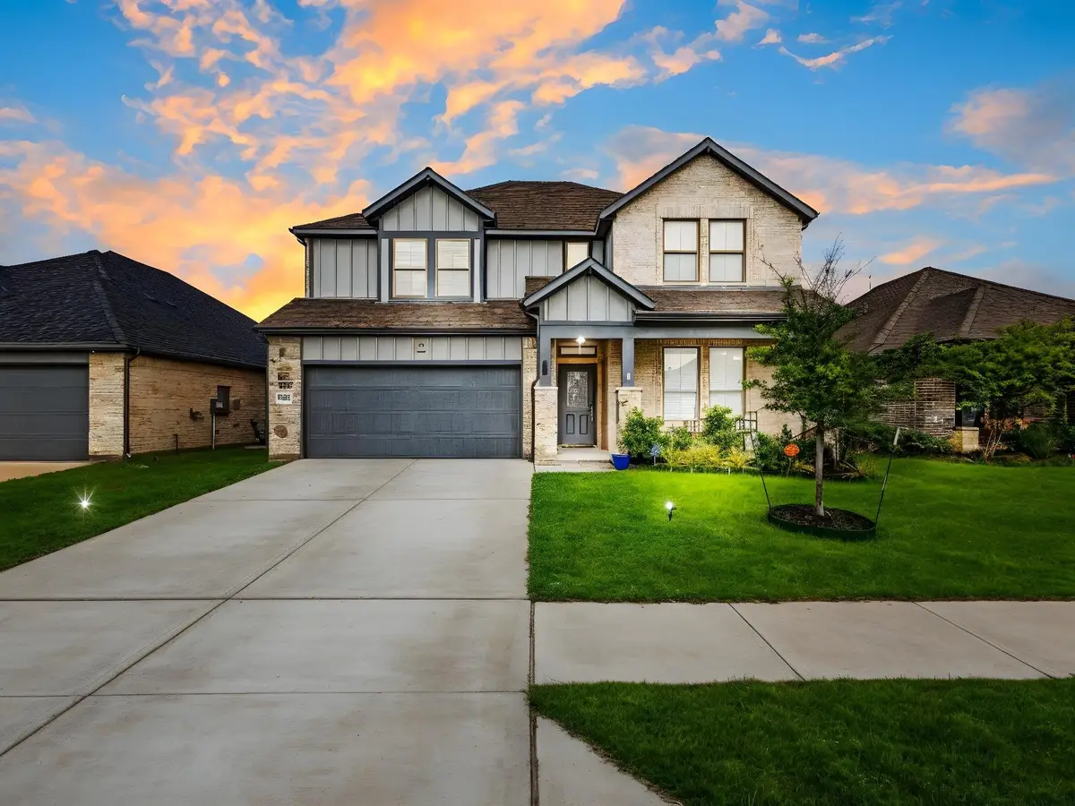 392 Teton Street, Waxahachie, TX 75165 - #1