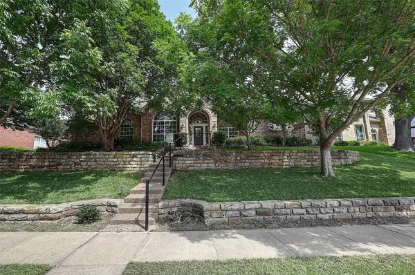 6608 Barclay Lane, Garland, TX 75044