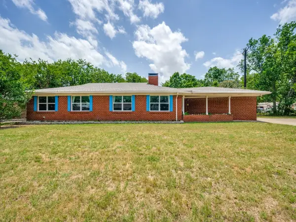 1825 Emery Street, Denton, TX 76201