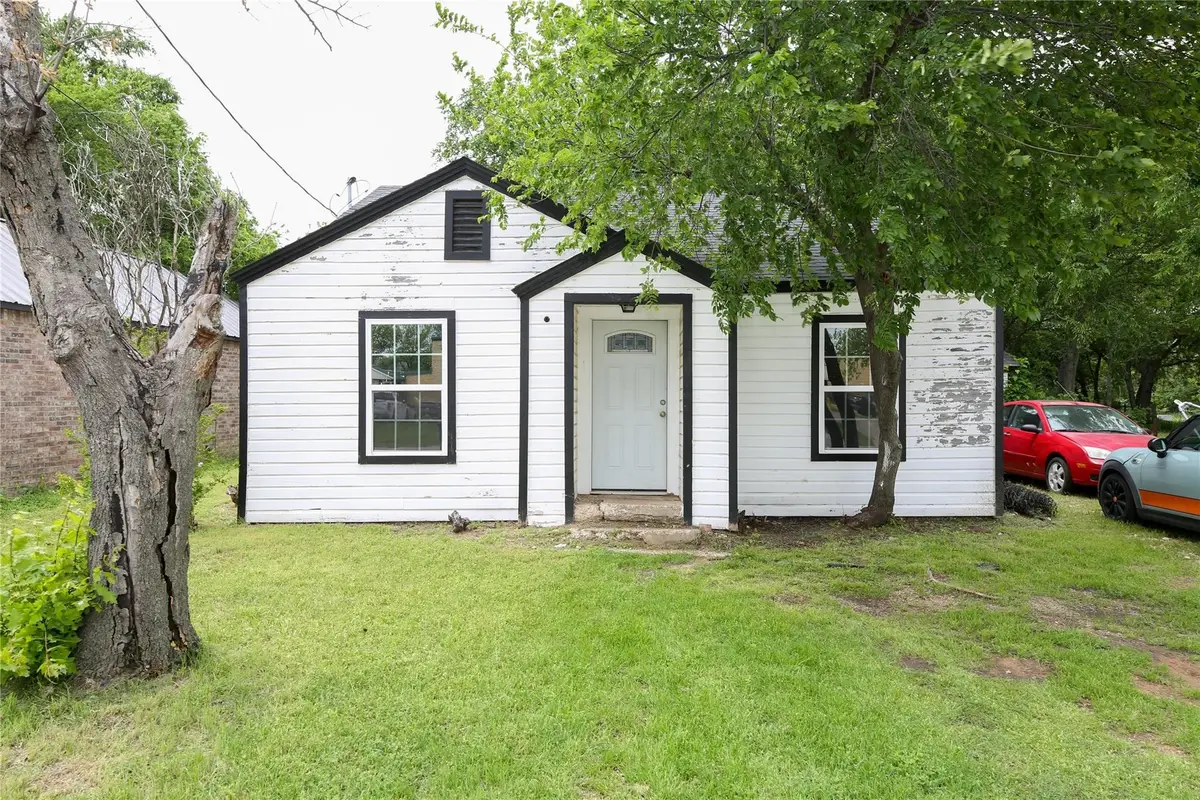 1011 Clay Street, Nocona, TX 76255 - #1