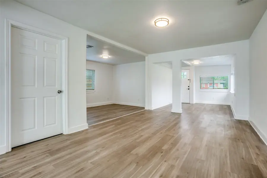 117 Heather Drive, Garland, TX 75042 - #3