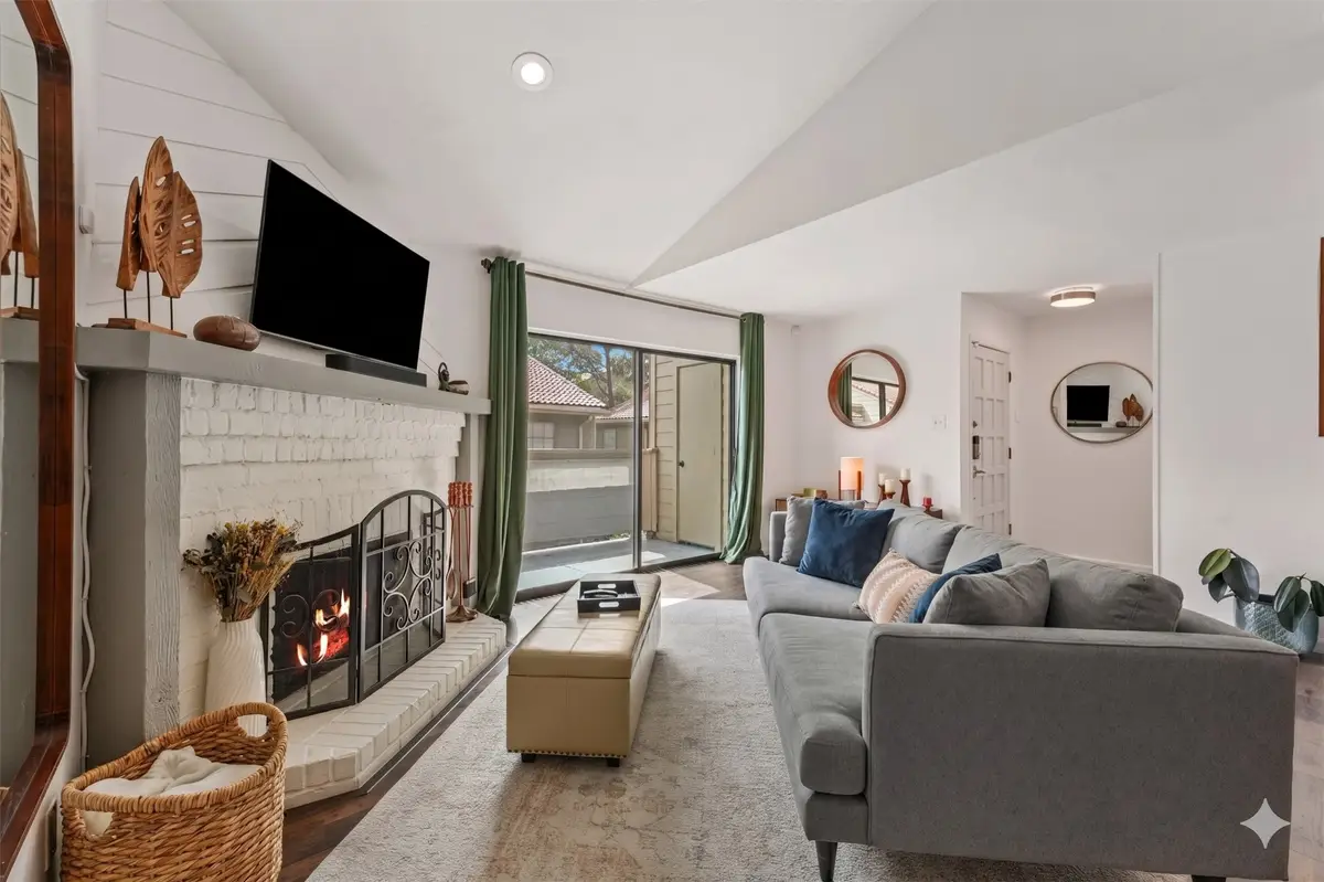 5200 Martel Avenue #6Q, Dallas, TX 75206 - #1