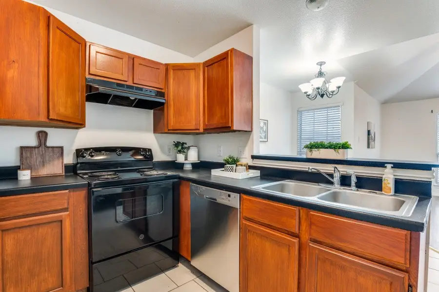 905 Fairbanks Circle, Duncanville, TX 75137 - #3