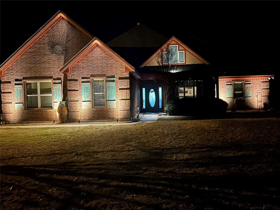 5660 Veal Station Road, Weatherford, TX 76085 - #2