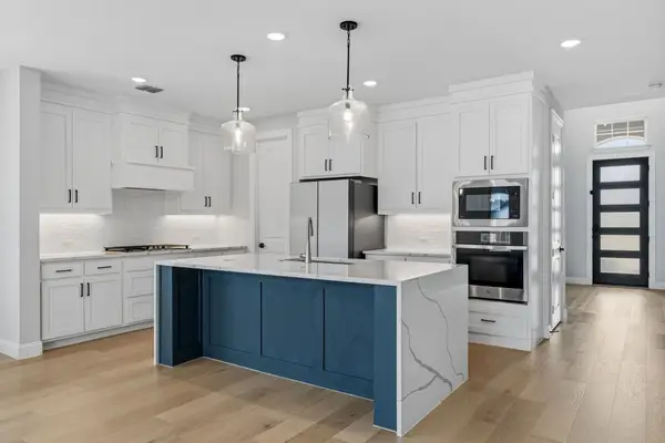 10588 Born Free Road, Frisco, TX 75035