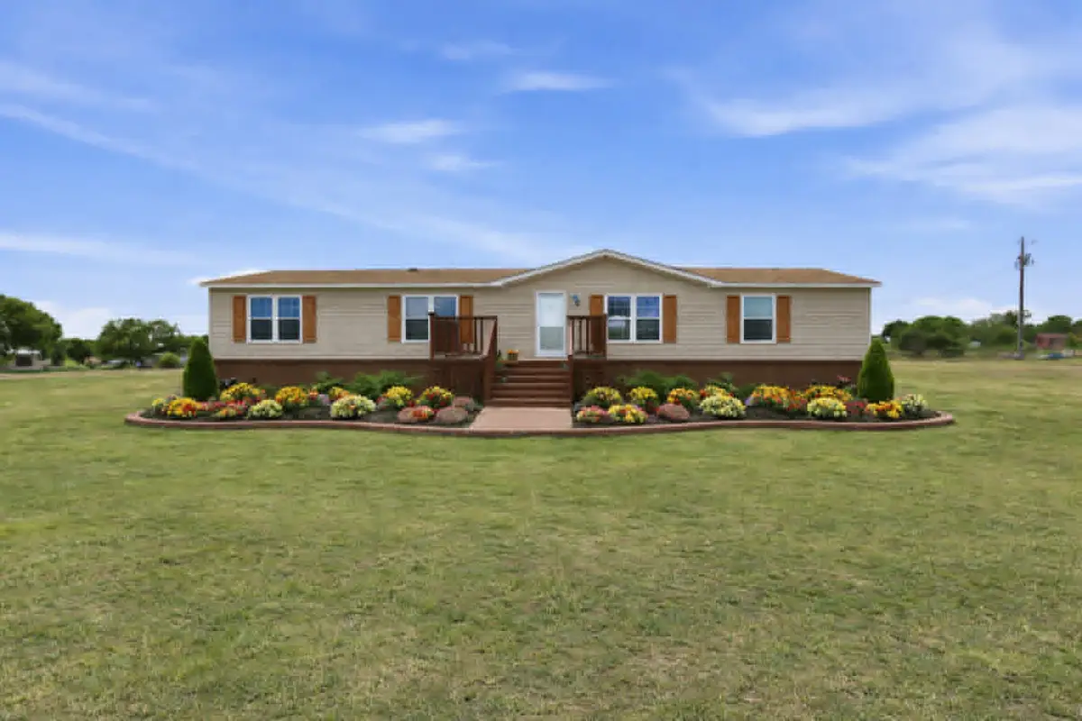 8621 Meadow Way Lane, Alvarado, TX 76009 - #1