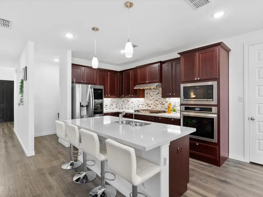 803 Brenda Drive, Mansfield, TX 76063 - #3