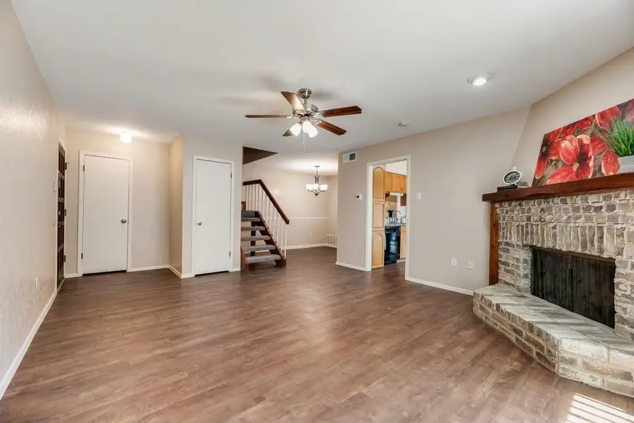 859 Dublin Drive #4 (D), Richardson, TX 75080 - #3