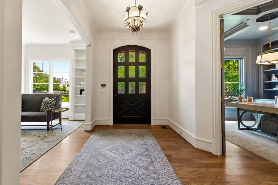 5701 Armstrong Parkway, University Park, TX 75205 - #3