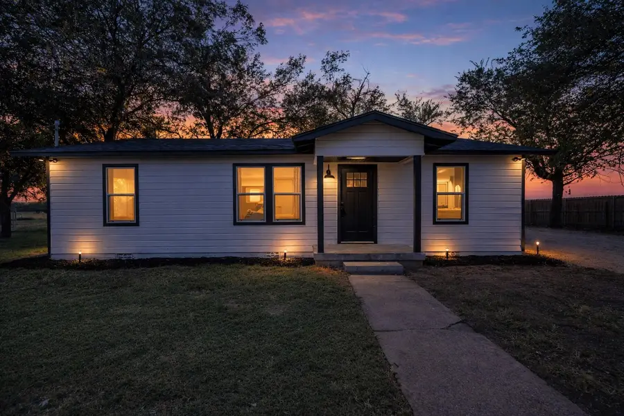 1300 County Road 1550, Chico, TX 76431 - #2